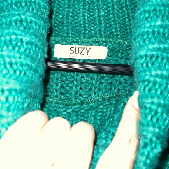 SUZY Cozy Green Sweater - Picture 2 of 3